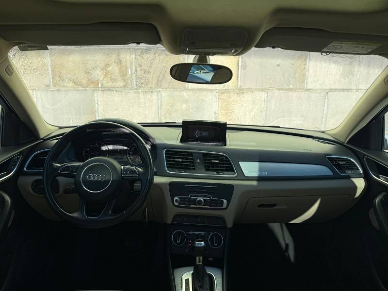 AUDI - Q3 - 2015/2016 - Branca - R$ 95.900,00