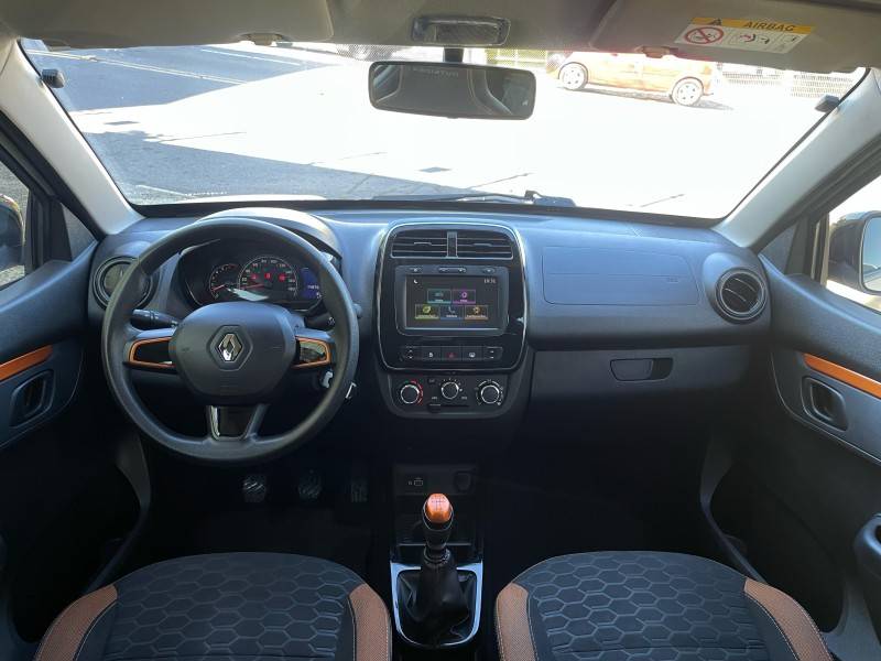 RENAULT - KWID - 2019/2020 - Bege - R$ 47.900,00