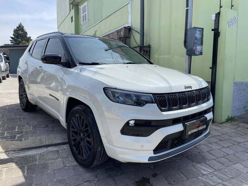 JEEP - COMPASS - 2021/2022 - Branca - R$ 157.900,00