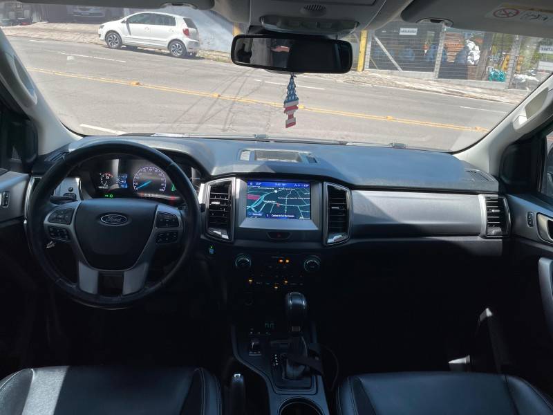 FORD - RANGER - 2021/2022 - Cinza - R$ 189.900,00